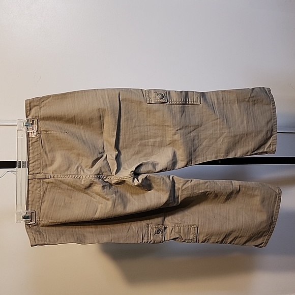 Levi Strauss Cropped Pants - Picture 2 of 4